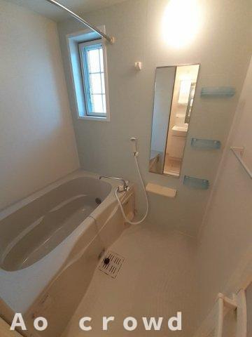 バス・シャワールーム　追い炊き機能・浴室乾燥機付き☆