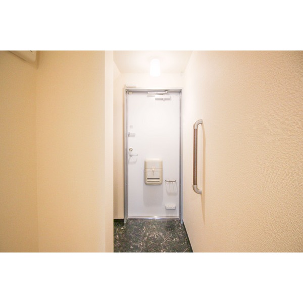 玄関　同じ間取のお部屋♪