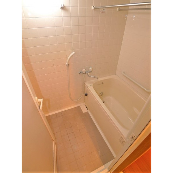 バス・シャワールーム　別室参考写真