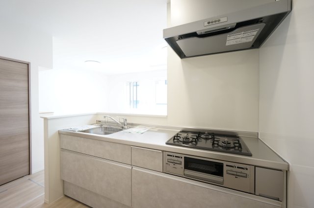 キッチン　水曜日、営業時間外もご相談ください！