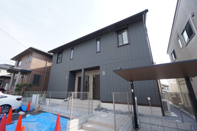 建物外観　物件、駅でお待ち合わせでのご案内歓迎！