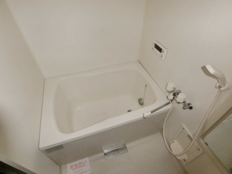 バス・シャワールーム　図面と現状に相違がある場合には現状を優先