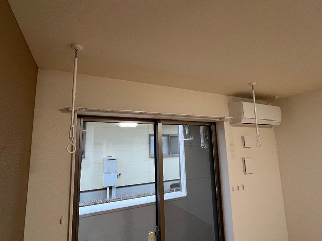 その他設備　室内物干し金具
