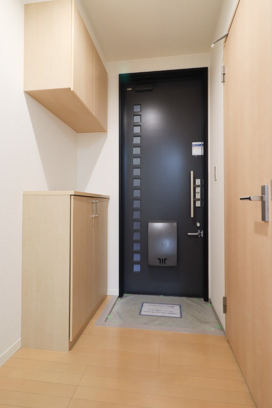 玄関　図面と現状に相違がある場合には現状を優先