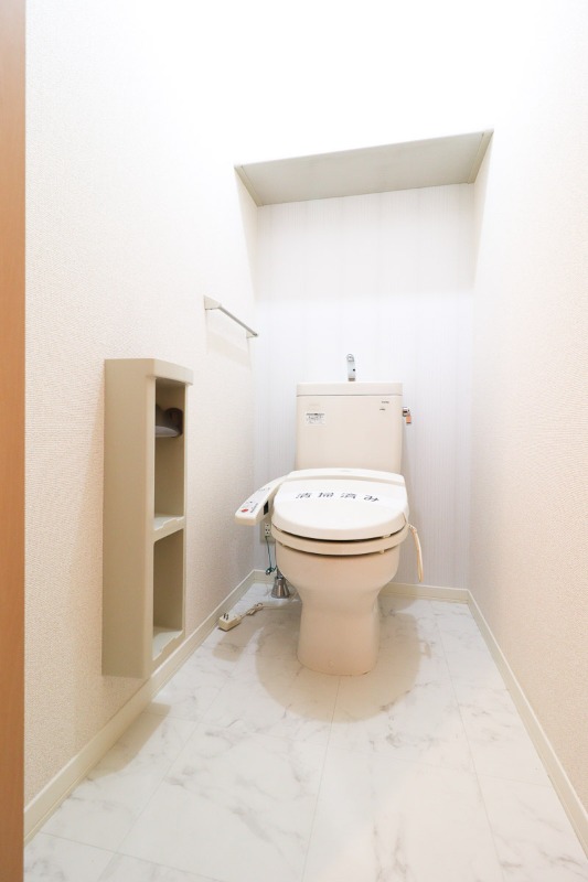 トイレ　図面と現状に相違がある場合には現状を優先