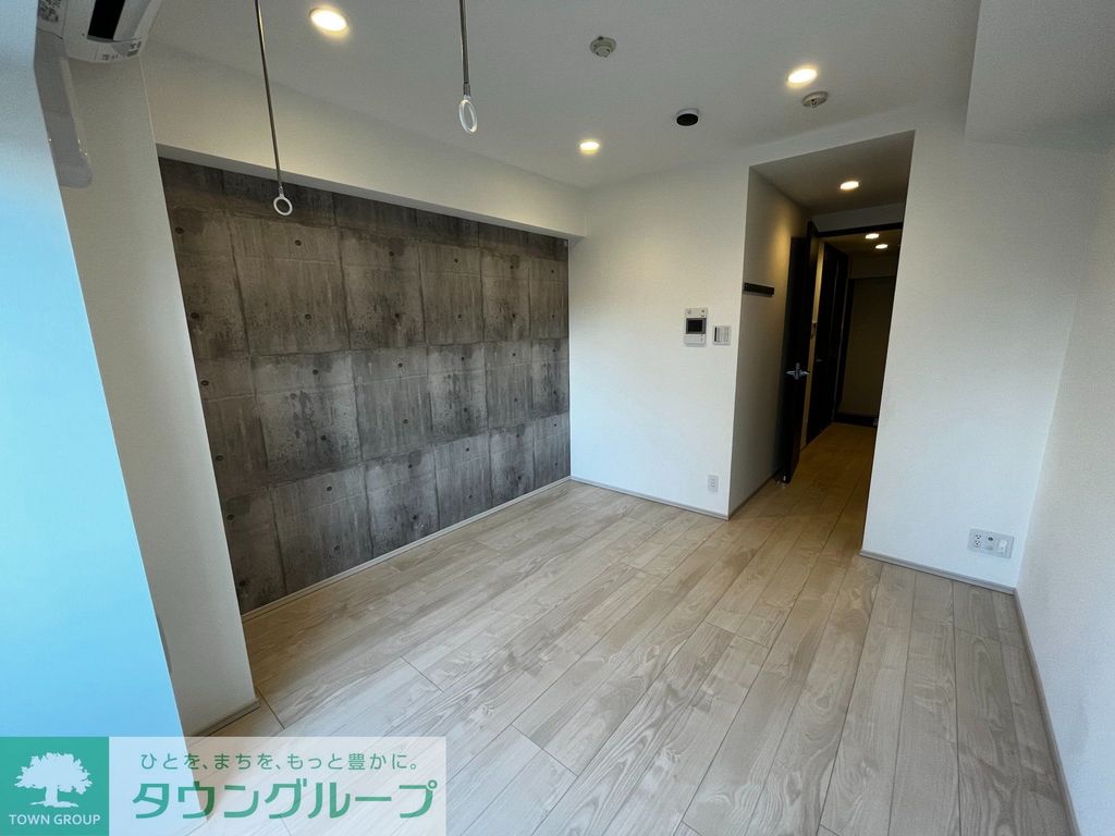 居室・リビング　エントランス