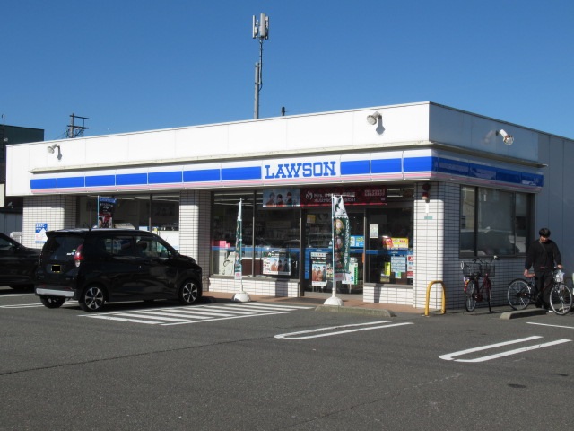 コンビニ　ローソン福井二の宮店（コンビニ）まで487m