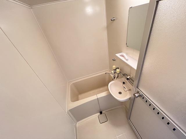 バス・シャワールーム　浴室