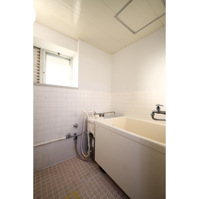 バス・シャワールーム　バス