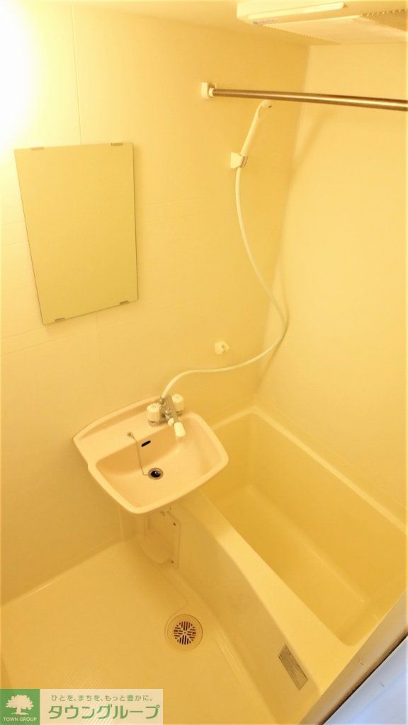 レオパレスモモハイツの風呂写真