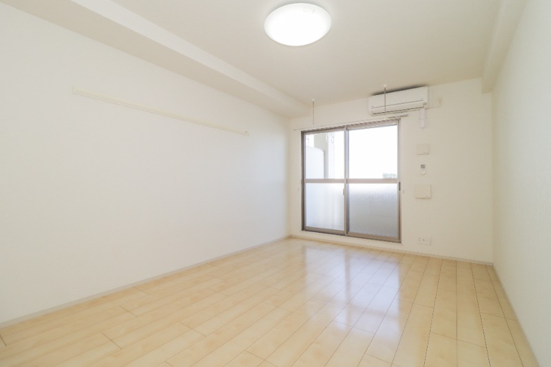 居室・リビング　図面と現状に相違がある場合には現状を優先