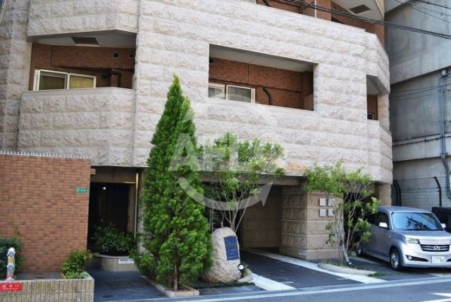 駐車場　プレサンス難波EASTモダニティ　駐車場