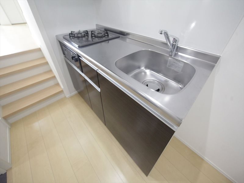 キッチン　システムキッチン（ガス2口コンロ付）