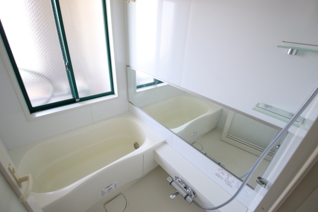 バス・シャワールーム　※別室の参考写真の為、現況優先です。