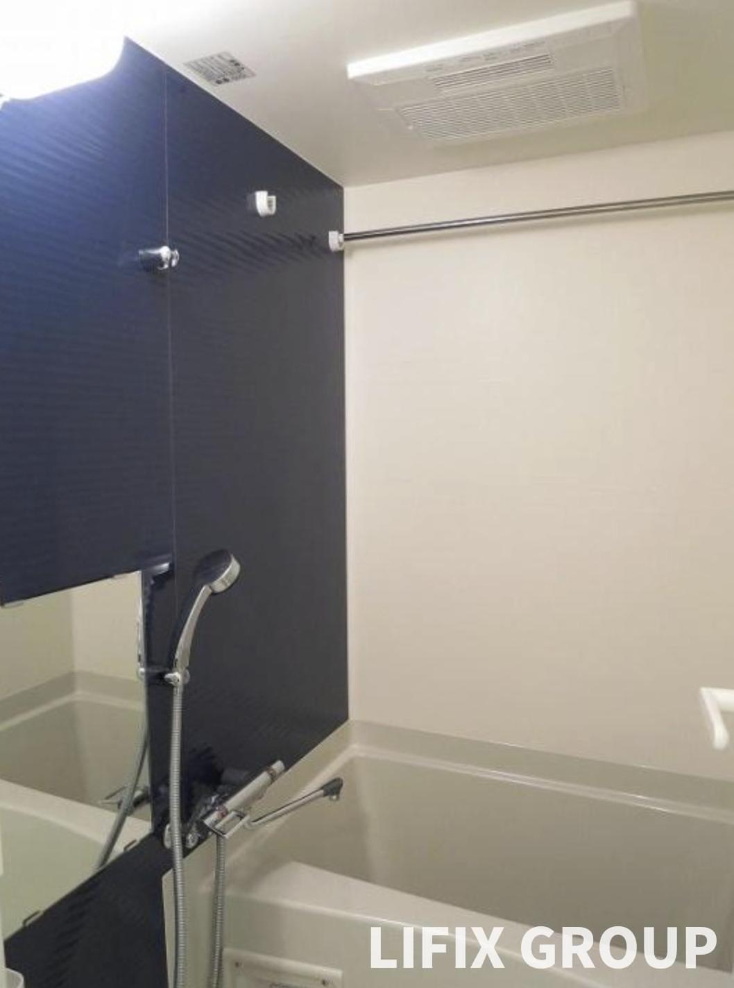 バス・シャワールーム　風呂