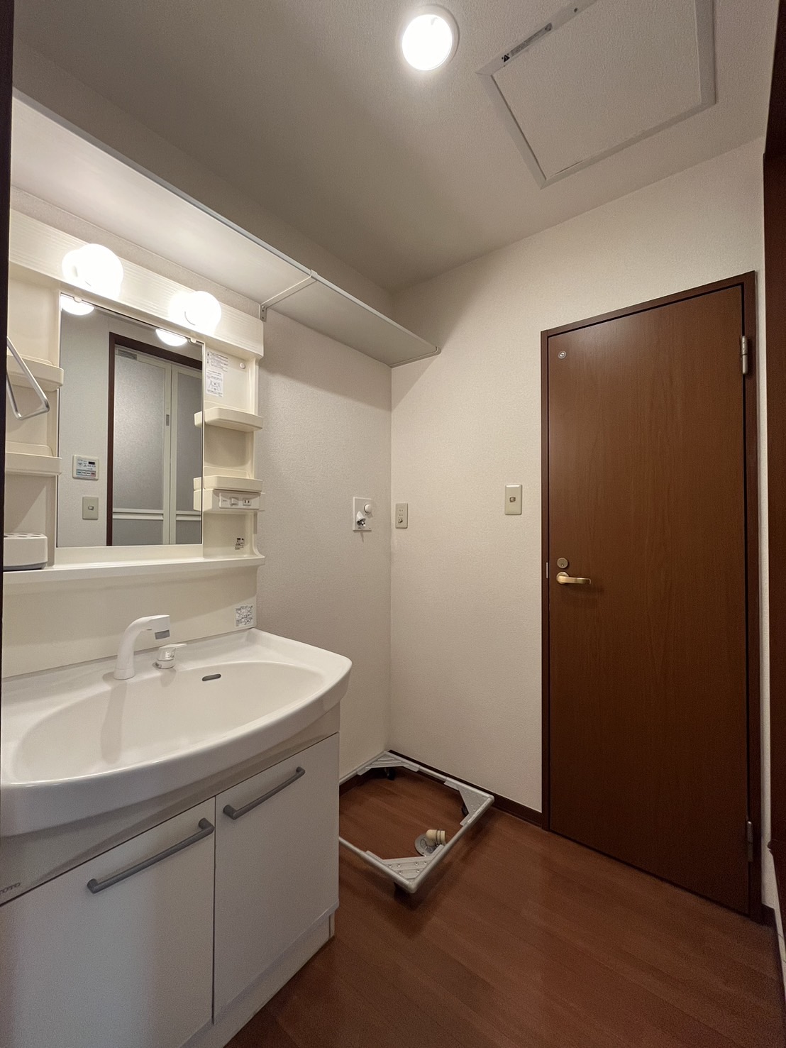 洗面設備　別部屋参考写真
