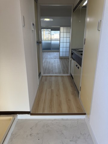玄関　シンプルで使いやすい玄関です