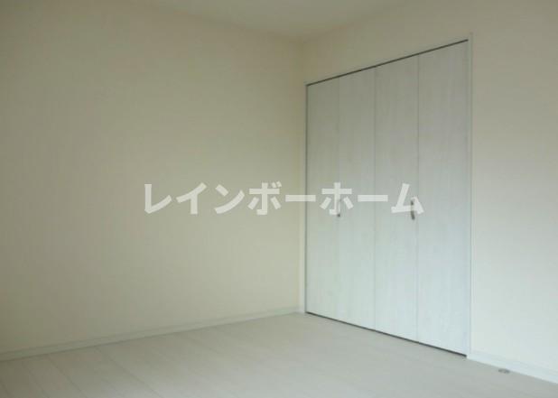 居室・リビング　※別部屋反転タイプ写真。