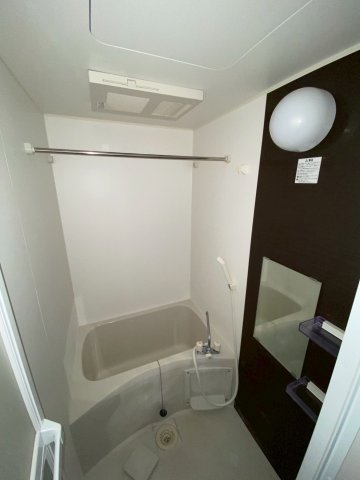 バス・シャワールーム　お風呂です