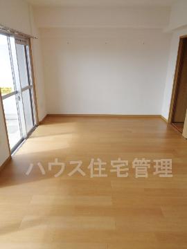 居室・リビング　リビング