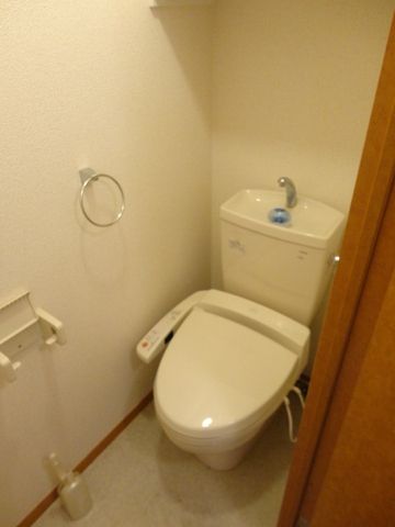 トイレ　★ウォシュレット★