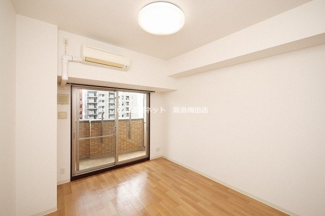 居室・リビング　同仕様写真となります。