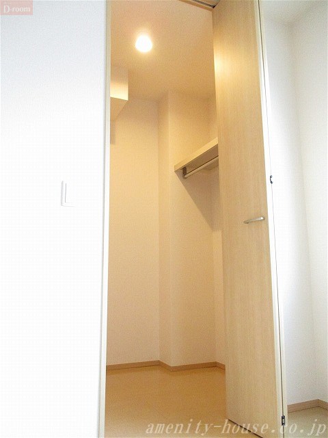 収納　●大容量のウォークインクローゼット♪