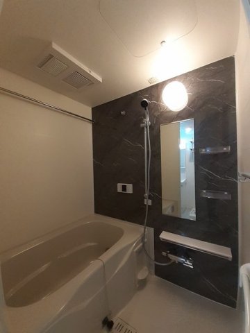 バス・シャワールーム　日々の暮らしに欠かせないお風呂です