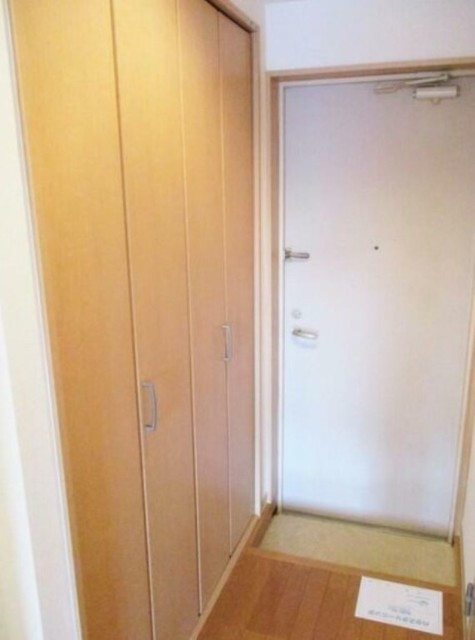 玄関　別部屋同仕様