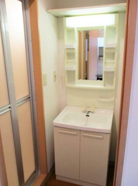 洗面設備　別部屋同仕様