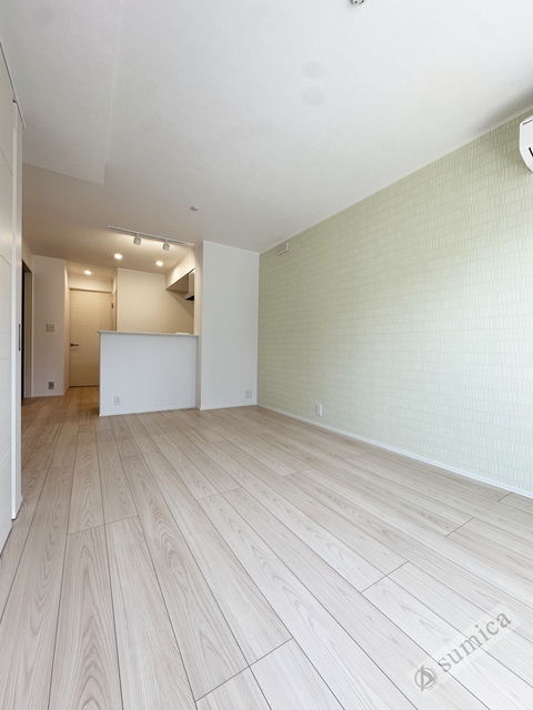 居室・リビング　ネットは無料で利用可能です♪♪