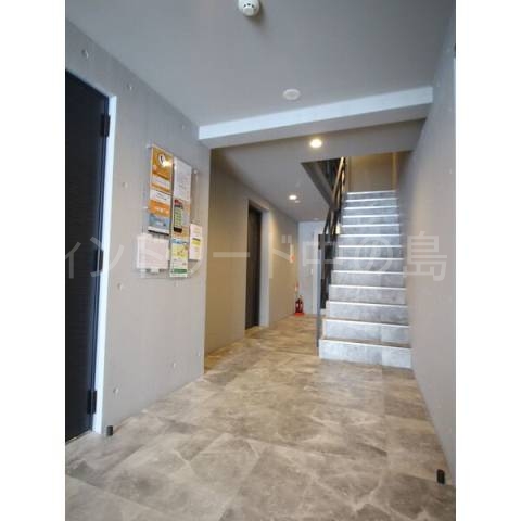 ロビー　詳細は、ウィンドワード中の島店までご相談下さい。