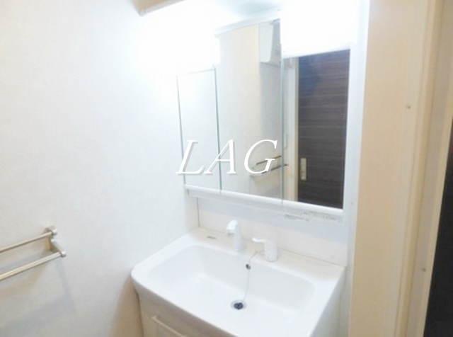 洗面設備　洗面台です。