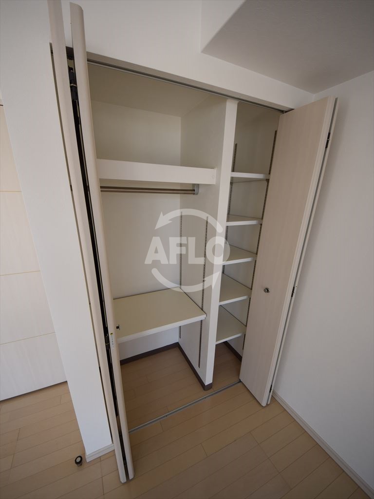 収納　アルグラッドザタワー心斎橋　クローゼット