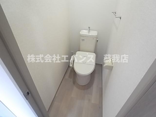 トイレ　落ち着いたトイレです