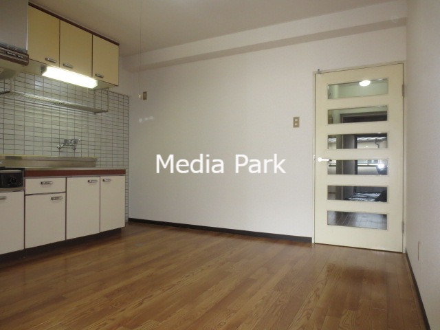 居室・リビング　参考写真です。