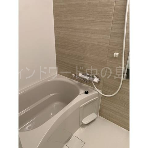 バス・シャワールーム　詳細は、ウィンドワード中の島店までご相談下さい。