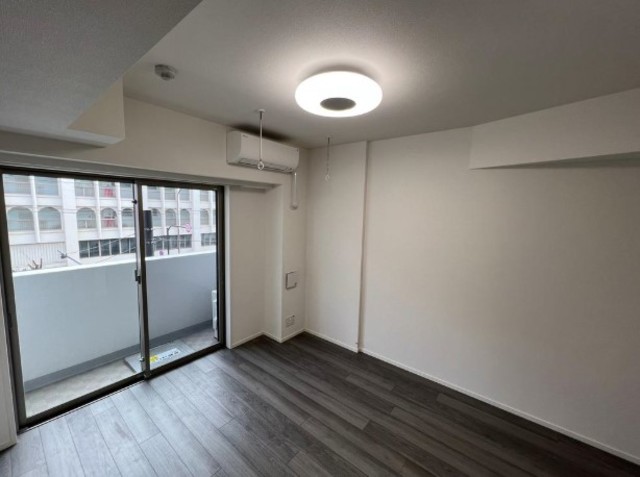 バルコニー　バルコニーあります