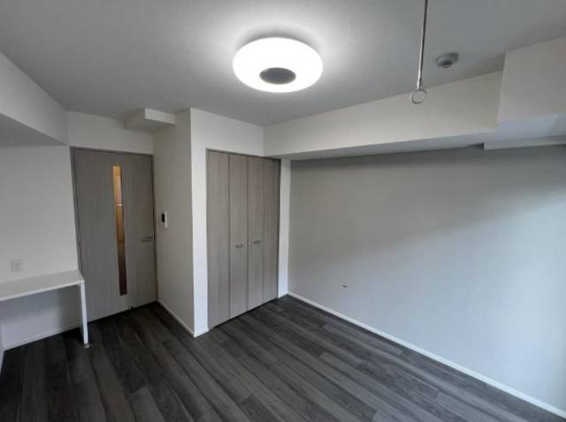 居室・リビング　室内