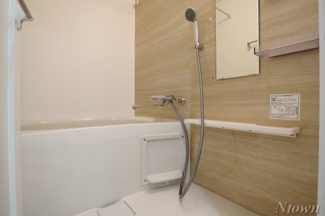 バス・シャワールーム　きれいなお風呂です