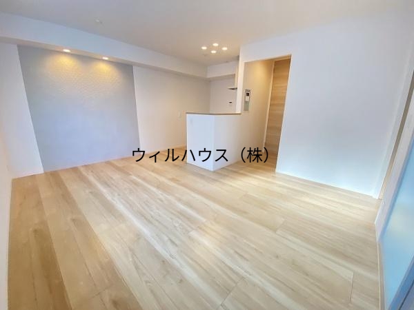 居室・リビング　室内きれいです！