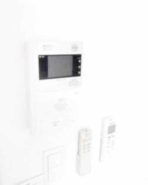 セキュリティ　モニター付きインターホンです。