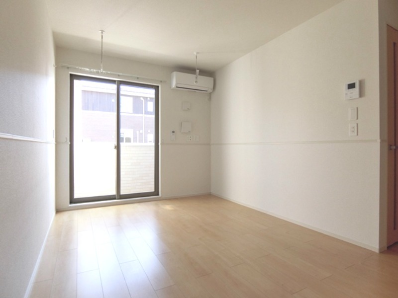 居室・リビング　図面と現状に相違がある場合には現状を優先