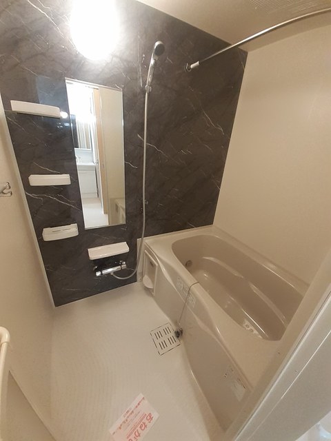 バス・シャワールーム　浴室