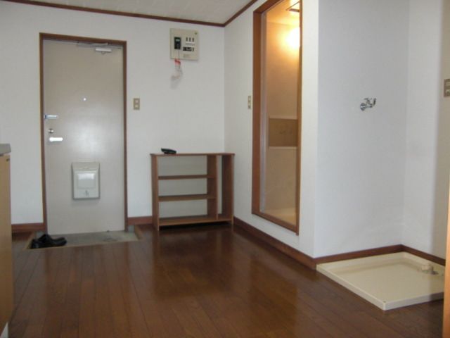 その他設備　室内洗濯機置き場があります！