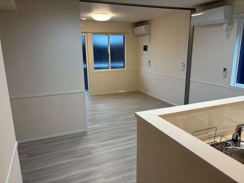 居室・リビング　※別のお部屋のお写真です。御参考までに。