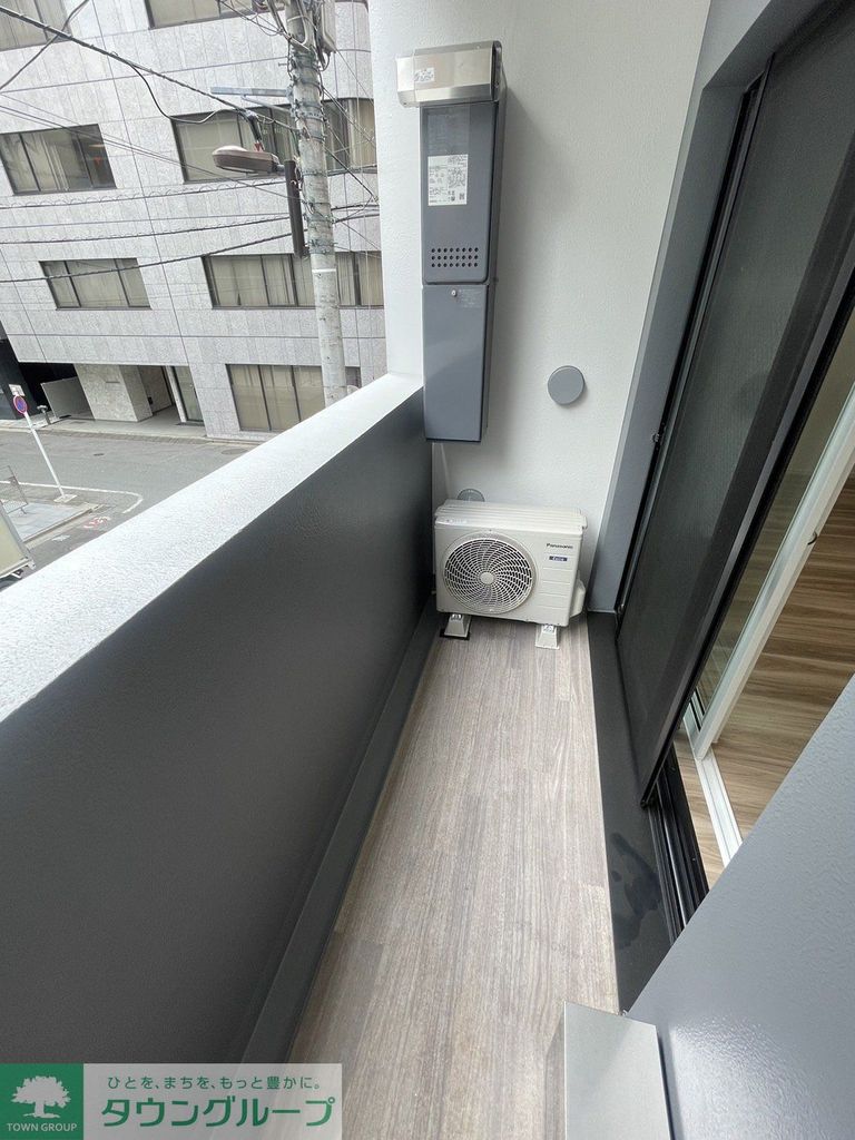 バルコニー　バルコニー