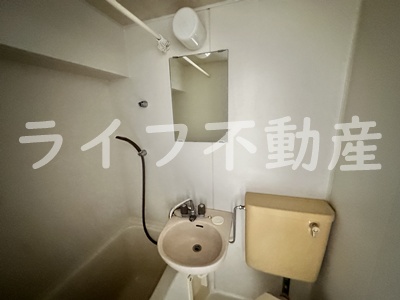 洗面設備　使いやすい洗面所です