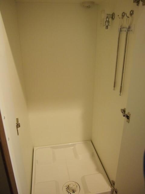 その他設備　洗濯機置場