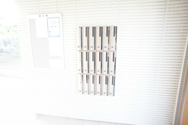 セキュリティ　集合ポスト